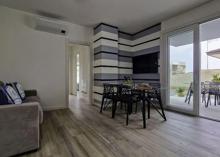 דירה Modern With Terrace In